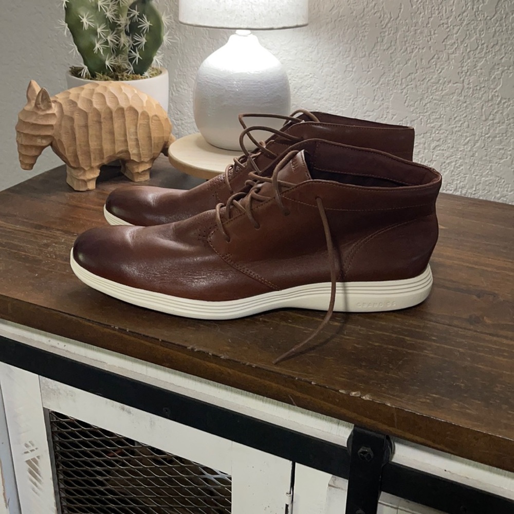 Cole haan grand Os chukka boots